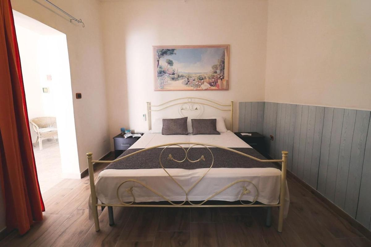 Villa Le Conchiglie Di Taranto Mediterranea 풀사노 외부 사진