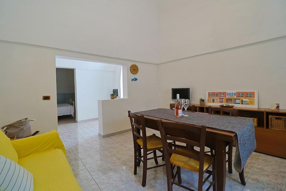 Villa Le Conchiglie Di Taranto Mediterranea 풀사노 외부 사진
