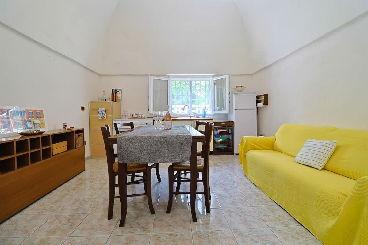 Villa Le Conchiglie Di Taranto Mediterranea 풀사노 외부 사진