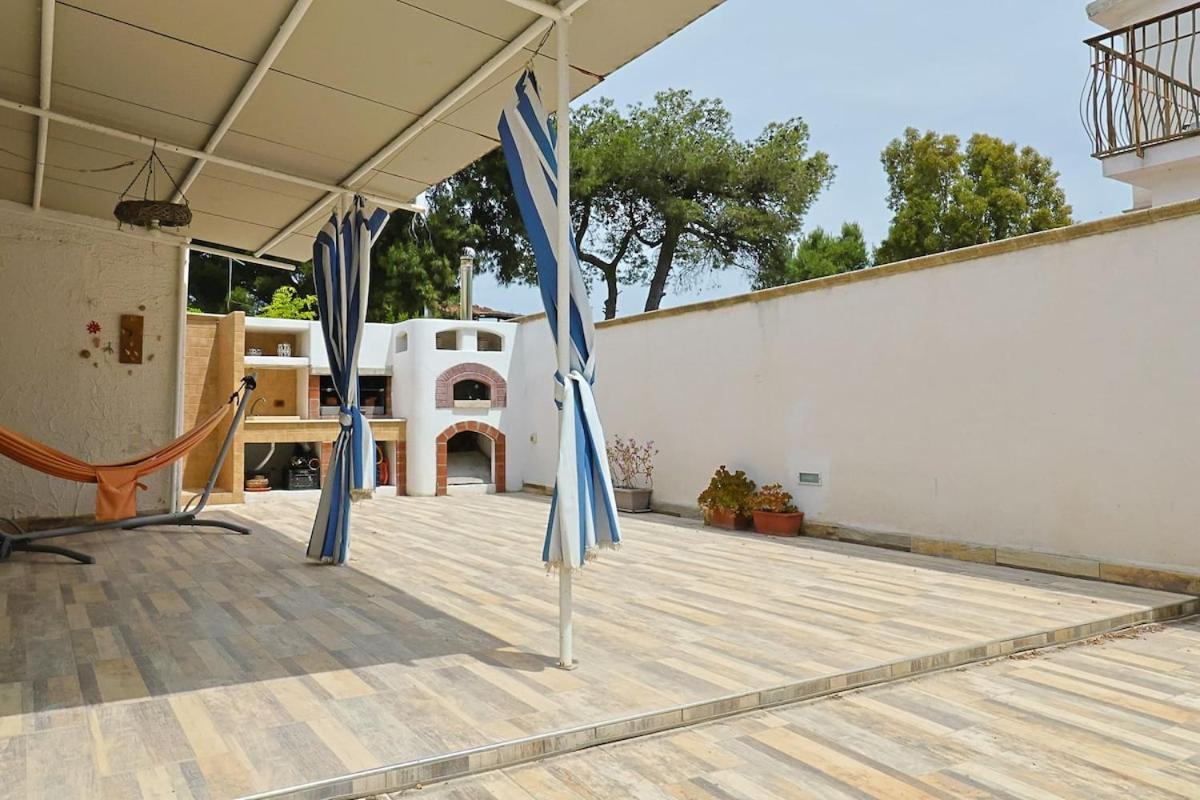 Villa Le Conchiglie Di Taranto Mediterranea 풀사노 외부 사진